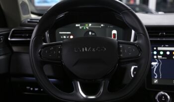 Lynk & Co 01 PHEV auto pieno