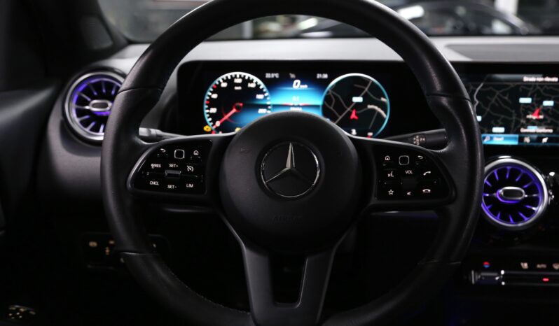 Mercedes GLB 180 d Automatic Sport pieno