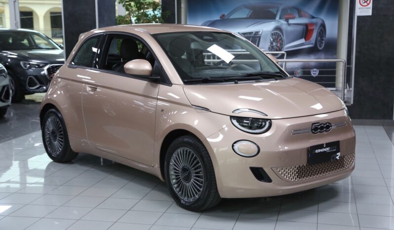 Fiat 500e 42 kWh Icon pieno