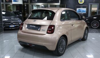 Fiat 500e 42 kWh Icon pieno