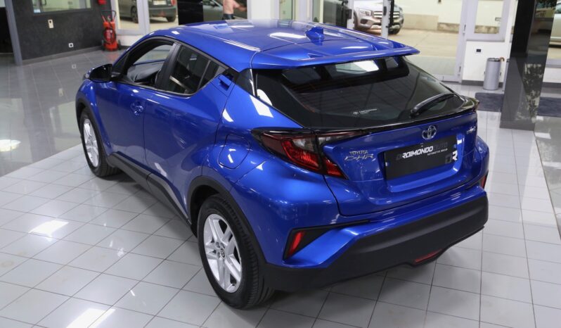 Toyota C-HR 1.8 Hybrid E-CVT Business pieno