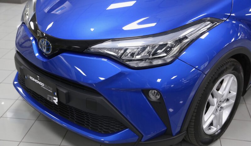 Toyota C-HR 1.8 Hybrid E-CVT Business pieno