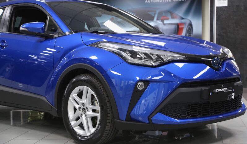 Toyota C-HR 1.8 Hybrid E-CVT Business pieno