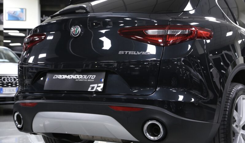 Alfa Romeo Stelvio 2.2 Turbodiesel 210cv AT8 Q4 Executive pieno