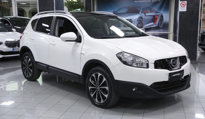 Nissan Qashqai 2.0 dCi DPF 4WD n-tec auto pieno