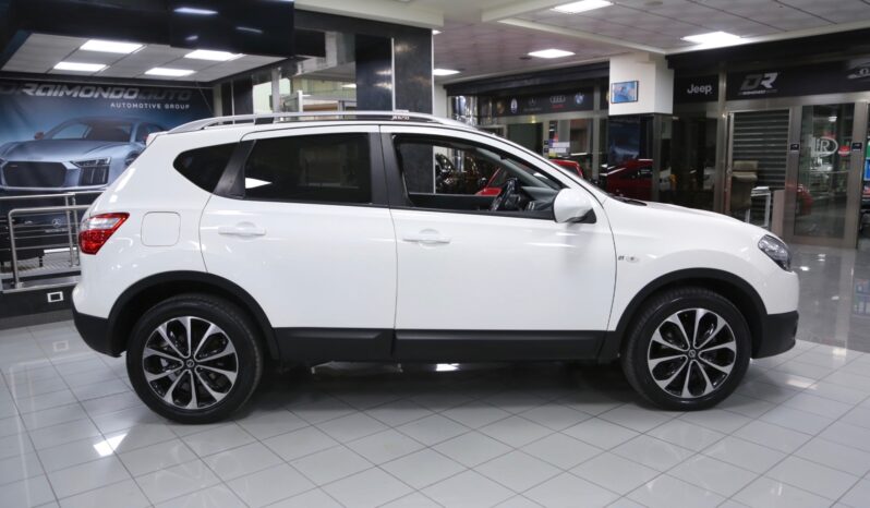 Nissan Qashqai 2.0 dCi DPF 4WD n-tec auto pieno