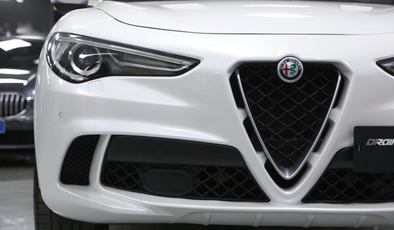 Alfa Romeo Stelvio Quadrifoglio 2.9 Bi-Turbo V6 510 CV AT8 pieno