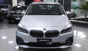 BMW 220d Active Tourer Luxury auto pieno