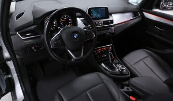 BMW 220d Active Tourer Luxury auto pieno