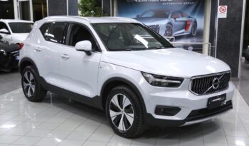 Volvo XC40 T5 Recharge Plug-in Hybrid Inscription Expression pieno