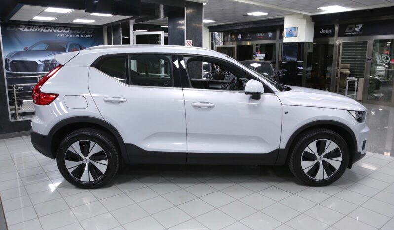 Volvo XC40 T5 Recharge Plug-in Hybrid Inscription Expression pieno