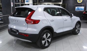 Volvo XC40 T5 Recharge Plug-in Hybrid Inscription Expression pieno