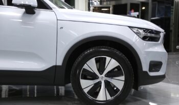 Volvo XC40 T5 Recharge Plug-in Hybrid Inscription Expression pieno