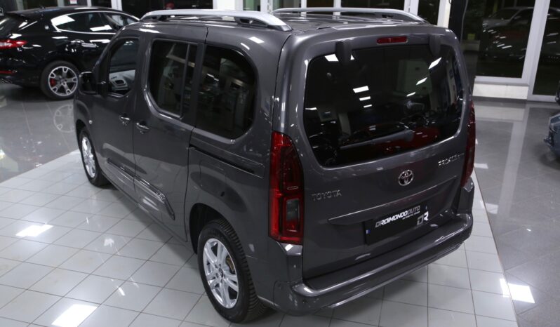 Toyota Proace City Verso 1.5D 100cv S&S Short D Executive pieno