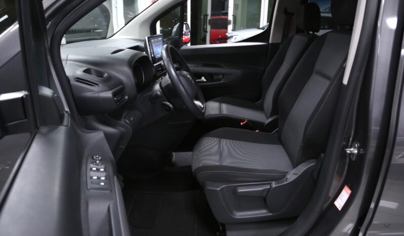 Toyota Proace City Verso 1.5D 100cv S&S Short D Executive pieno