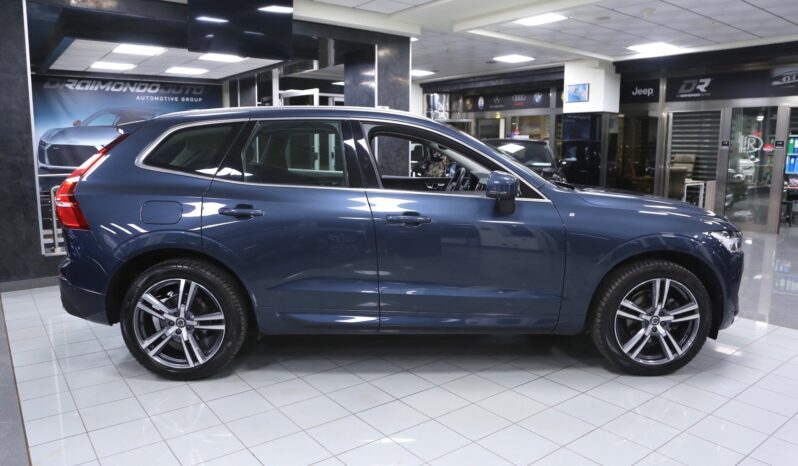 Volvo XC60 D4 Geartronic Momentum Pro pieno