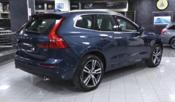 Volvo XC60 D4 Geartronic Momentum Pro pieno