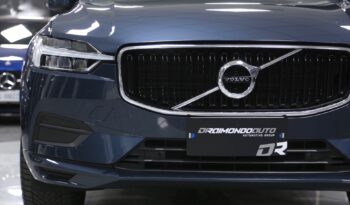 Volvo XC60 D4 Geartronic Momentum Pro pieno