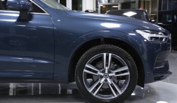 Volvo XC60 D4 Geartronic Momentum Pro pieno