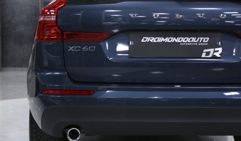 Volvo XC60 D4 Geartronic Momentum Pro pieno