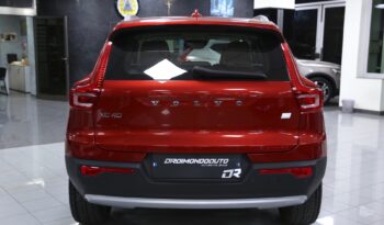 Volvo XC40 T4 Recharge Plug-in Hybrid Inscription Expression pieno