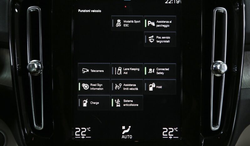 Volvo XC40 T4 Recharge Plug-in Hybrid Inscription Expression pieno