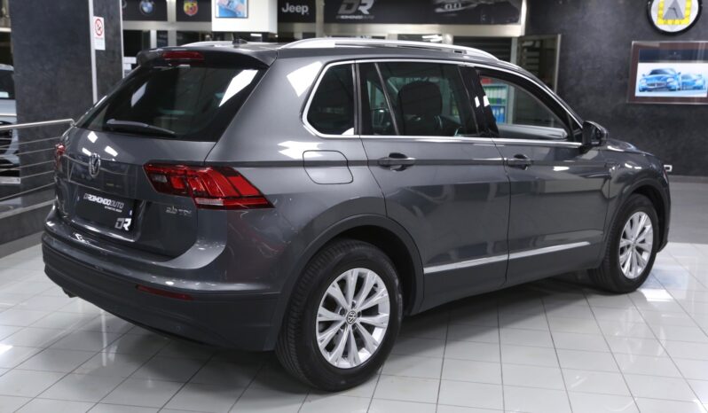 Volkswagen Tiguan 2.0 TDI SCR DSG Style BlueMotion Technology pieno