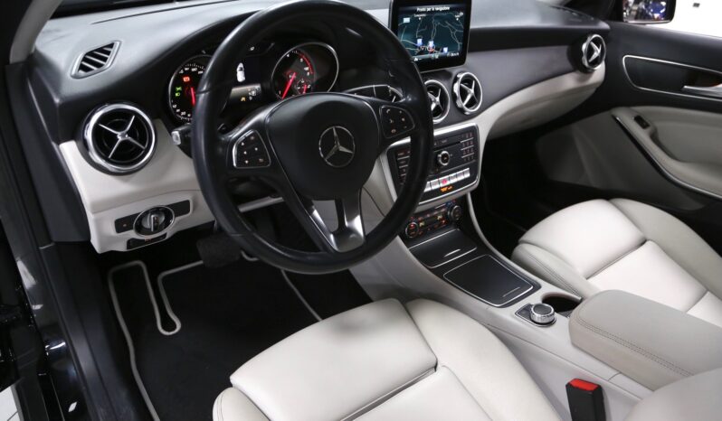 Mercedes GLA 200 d Sport auto pieno