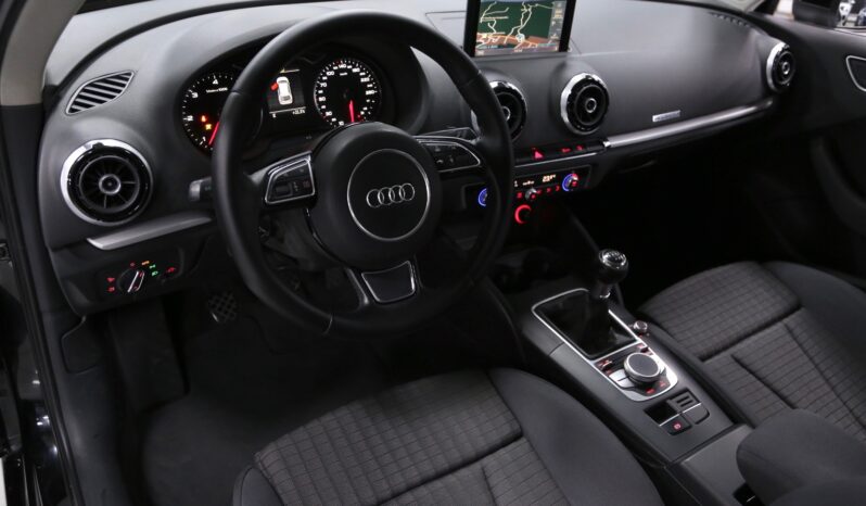 Audi A3 SPB 2.0 TDI quattro Ambition pieno