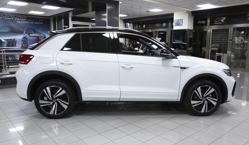 Volkswagen T-Roc 2.0 TDI 150cv DSG R-Line_KM0_2024 pieno