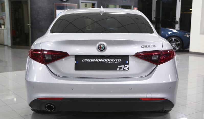 Alfa Romeo Giulia 2.2 Turbodiesel 160 cv AT8 Rosso Edizione pieno