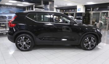 Volvo XC40 T5 Recharge Plug-in Hybrid Inscription Expression auto pieno