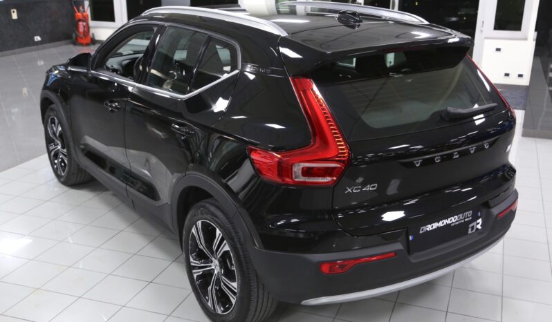 Volvo XC40 T5 Recharge Plug-in Hybrid Inscription Expression auto pieno