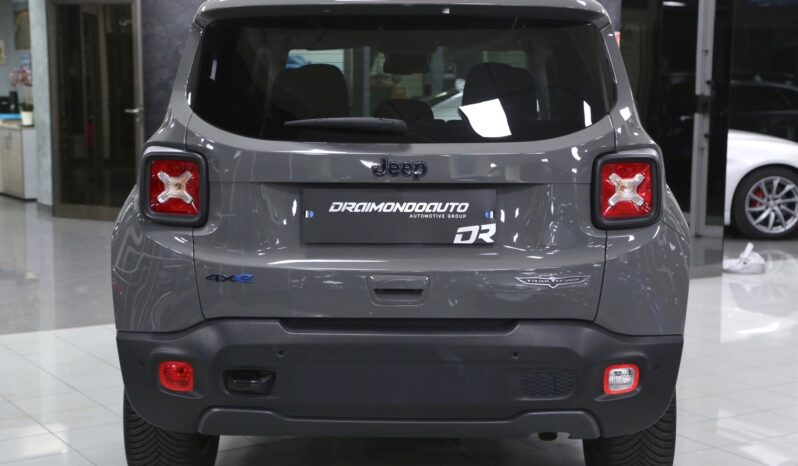 Jeep Renegade 1.3 T4 240cv PHEV 4xe AT6 Trailhawk pieno