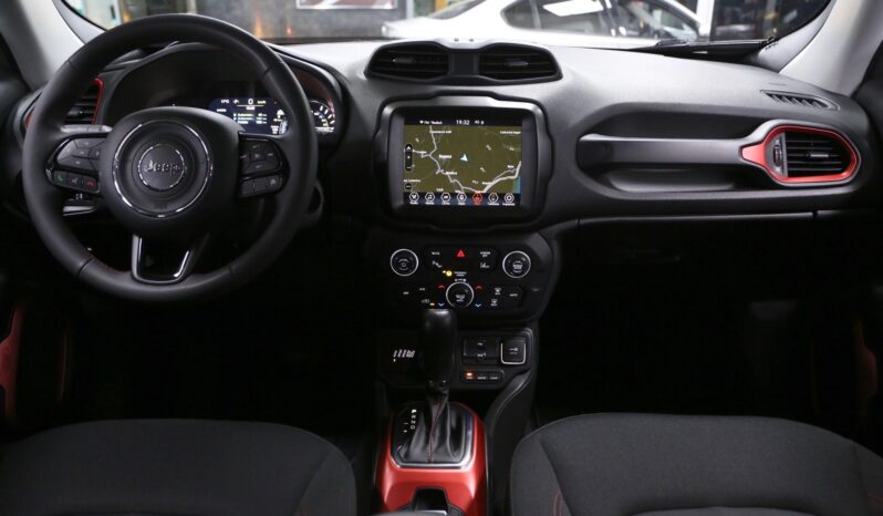 Jeep Renegade 1.3 T4 240cv PHEV 4xe AT6 Trailhawk pieno