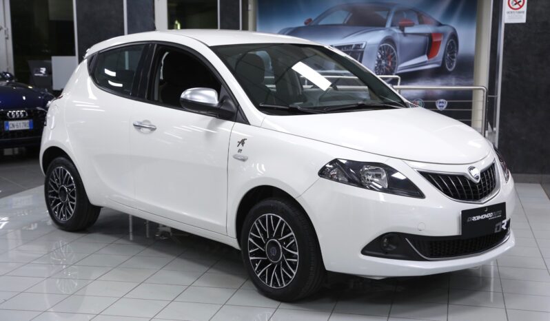 Lancia Ypsilon 1.0 FireFly 5 porte S&S Hybrid Alberta Ferretti_KM0 pieno