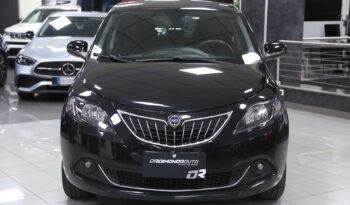 Lancia Ypsilon 1.0 FireFly 5 porte S&S Hybrid Gold pieno