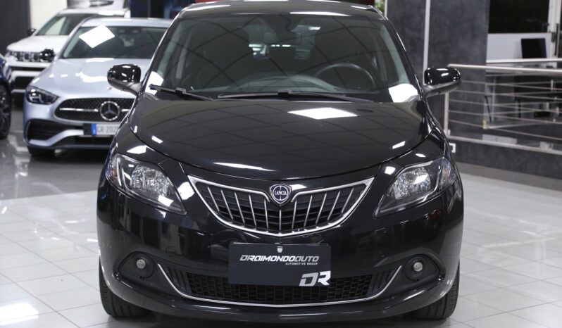 Lancia Ypsilon 1.0 FireFly 5 porte S&S Hybrid Gold pieno