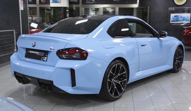 BMW M2 Coupé auto M Race Track pieno