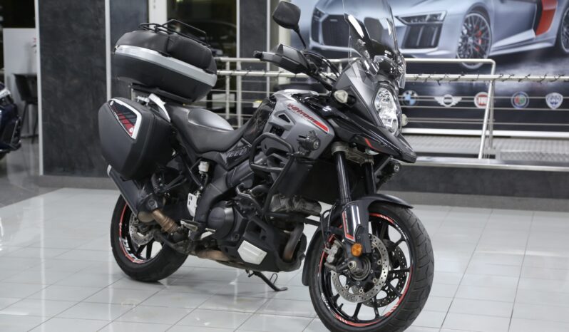 Suzuki V-Strom 1000 pieno