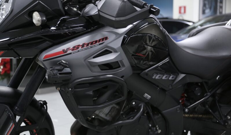 Suzuki V-Strom 1000 pieno