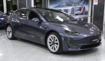 Tesla Model 3 Long Range Dual Motor AWD auto pieno