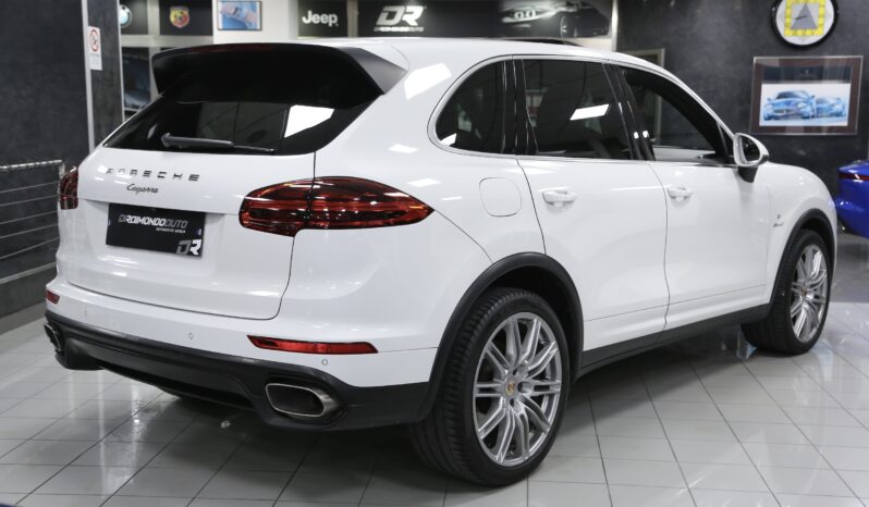 Porsche Cayenne 3.0 Diesel auto pieno