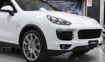 Porsche Cayenne 3.0 Diesel auto pieno