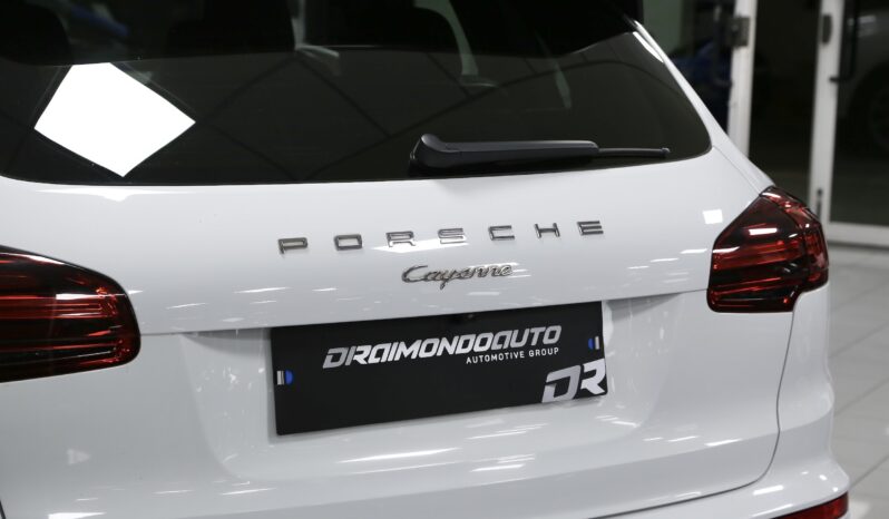 Porsche Cayenne 3.0 Diesel auto pieno