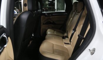 Porsche Cayenne 3.0 Diesel auto pieno