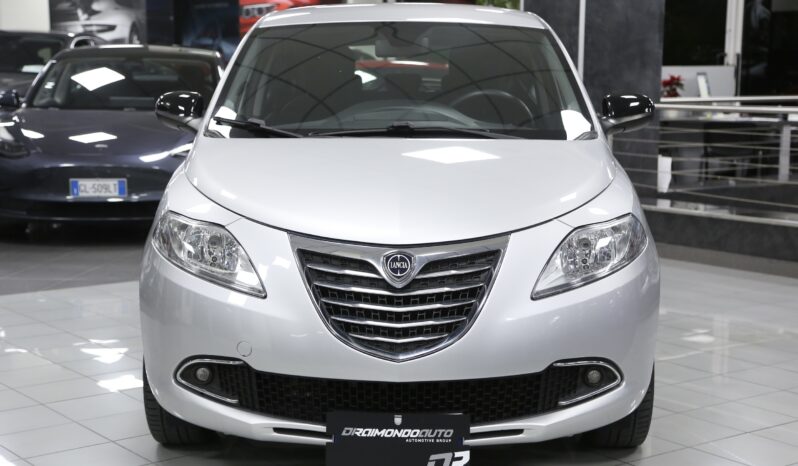 Lancia Ypsilon 1.3 MJT 16V 95 CV 5 porte S&S Gold pieno