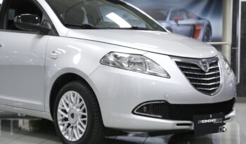 Lancia Ypsilon 1.3 MJT 16V 95 CV 5 porte S&S Gold pieno