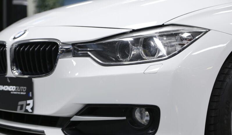 BMW 320d Sport pieno