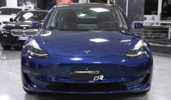 Tesla Model 3 Long Range Dual Motor AWD auto pieno